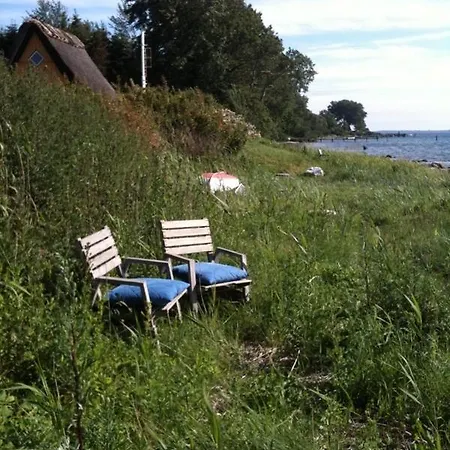 Grastenhus * Thurø By